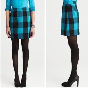 ☀️Host Pick☀️ Banana Republic | Blue & Black Buffalo Plaid Wool Mini Skirt